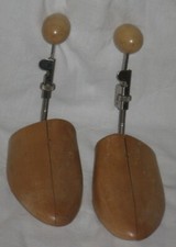 Vintage Light Wood Shoe Stretcher Size 3