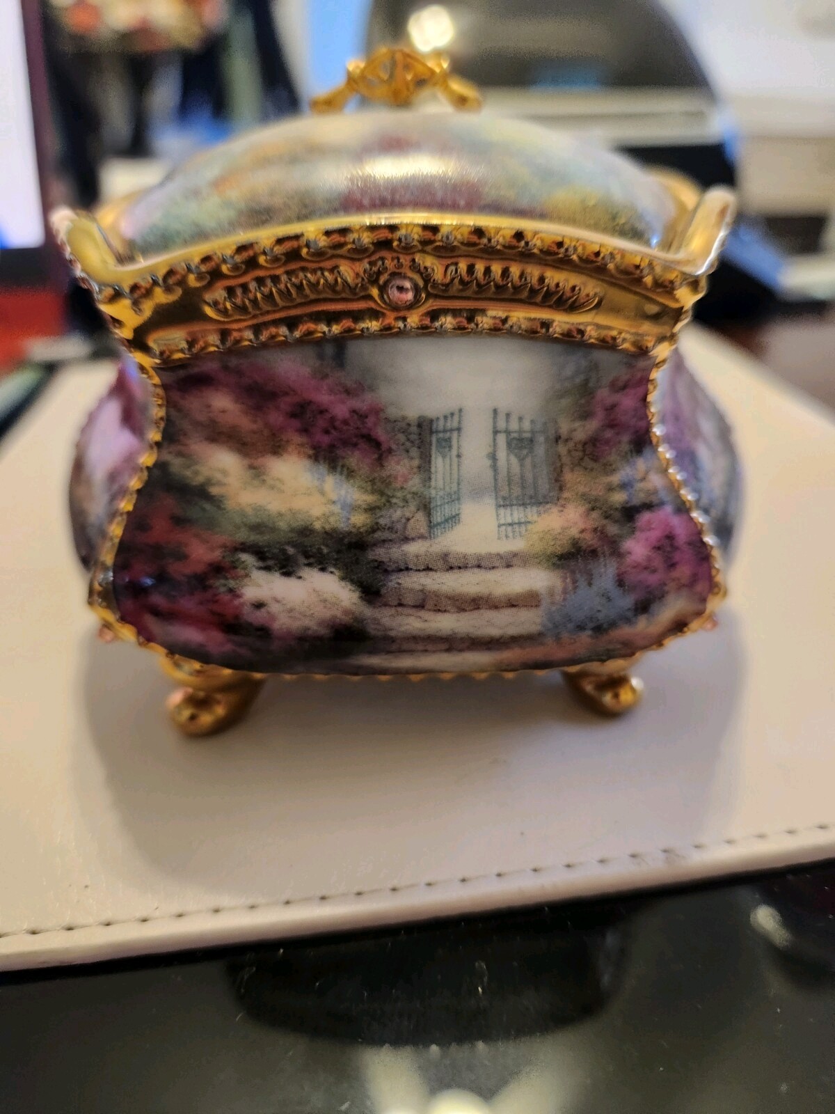 Elliot Heavenly Memories Kinkade Memorial Tribute Music Box Plays Memories READ