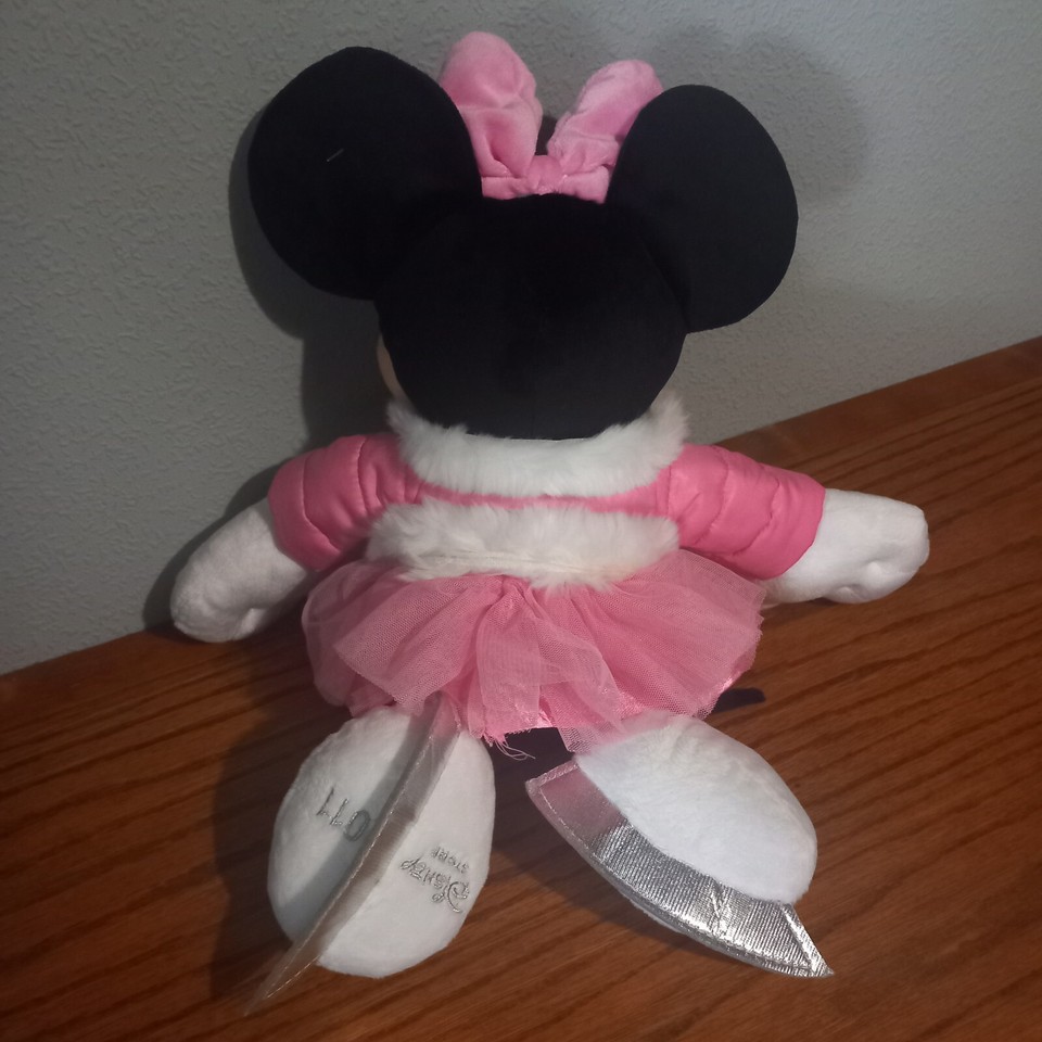 Minnie Mouse Disney Store Ice Skating Plush Cuddly Soft Toy 18" Pink
