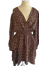 Zara Ruffled Floral Print Women's Dress Size M Long Sleeve V Neck Elastic Waist