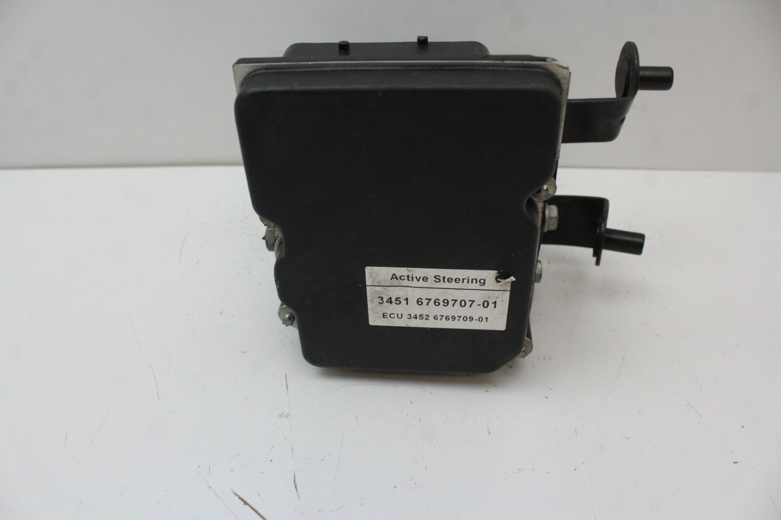 2005 BMW 645ci ABS Unit Anti Lock Brake Pump Control 34516769707  