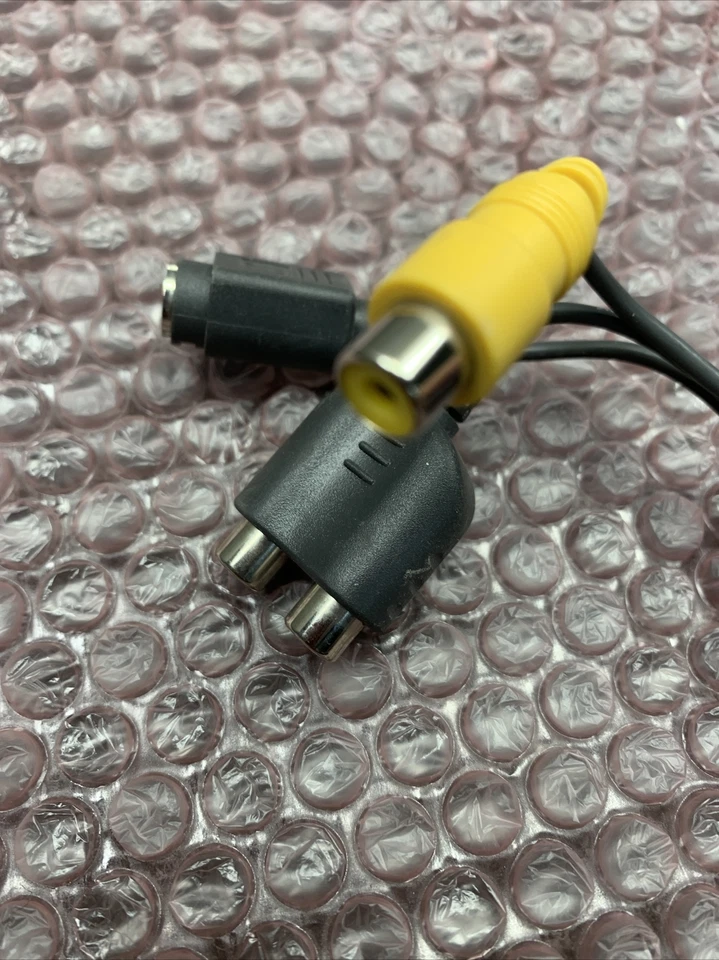 Used Belkin F5U208 VideoBus II  - Image 3 of 4