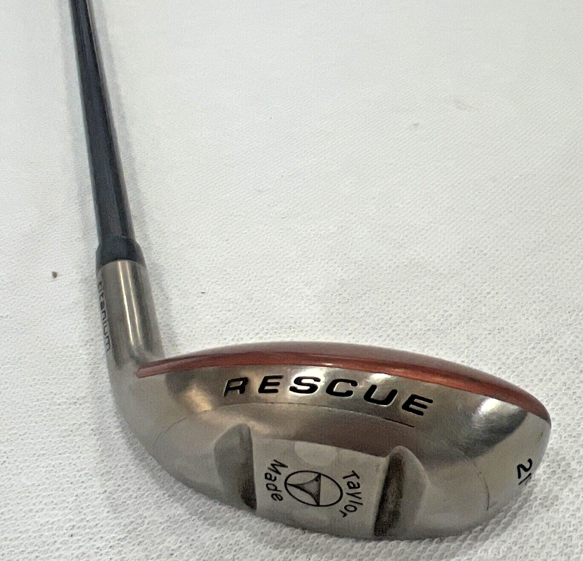 Taylormade Rescue Titanium 21* 4 Hybrid RH Bubble R-80 Shaft 40