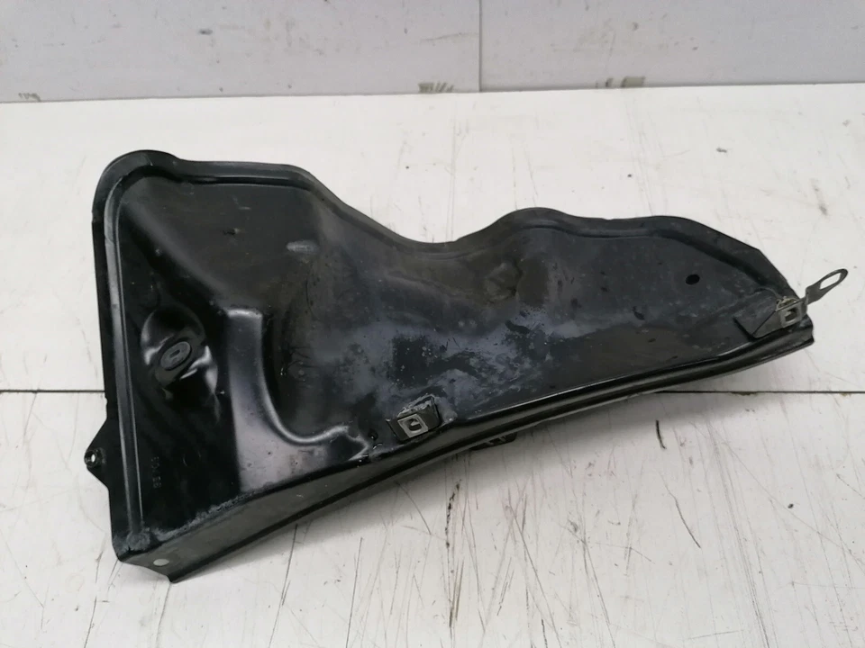 Porsche Cayenne S 9PA  Wasserabweiser Wasserkasten vorne links  7L5819511A  (00) - Bild 1 von 4