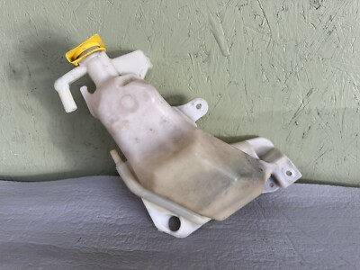 Jeep Grand Cherokee SRT 2011-2019 OEM Windshield Wiper Washer  