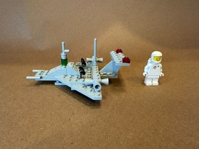 Vintage LEGO Space: Space Shuttle (442) 95% complete w/instructions