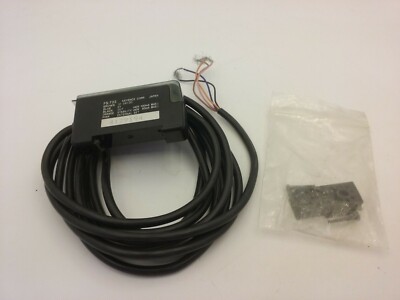 KEYENCE FS-T22 PHOTOELECTRIC FIBER OPTIC AMPLIFIER 12-24VDC  