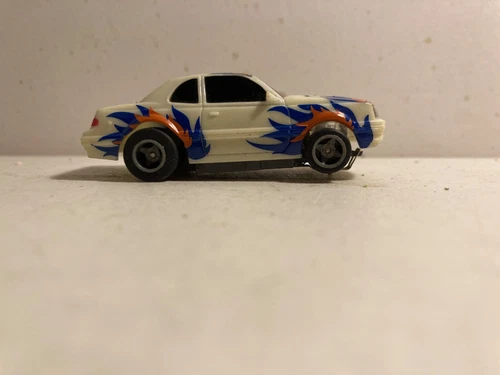 Vintage Ford Thunderbird Life Like Glow In Dark Slot Car Runs  STRONG W/AURORA