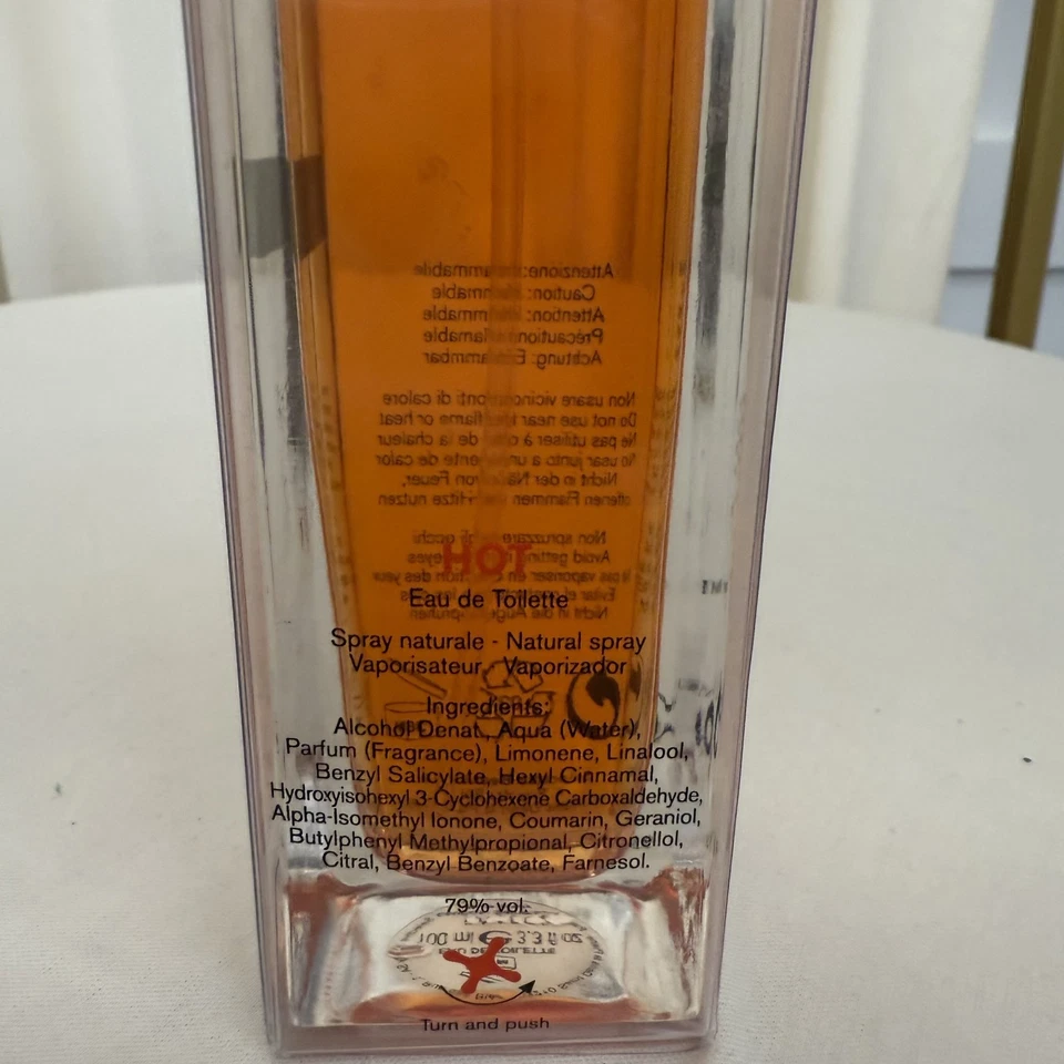 Hot by United Colors of Benetton EDT Spray 100ml - Image 3 of 3