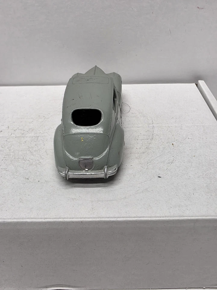 Dinky Toys F No. 24R Peugeot 203, Ventana Pequeña, Artículo Raro Foto 4 de 4