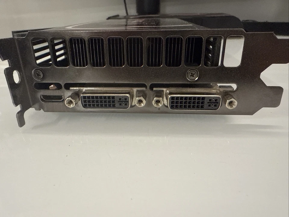 EVGA Nvidia GeForce GTX 570 GDDR5 PCI-e x2 DVI x1 mHDMI Graphics Card - Image 3 of 4