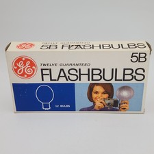 Vtg General Electric GE 5B Camera Flashbulbs 1 Box Of 10 Bulbs F5B