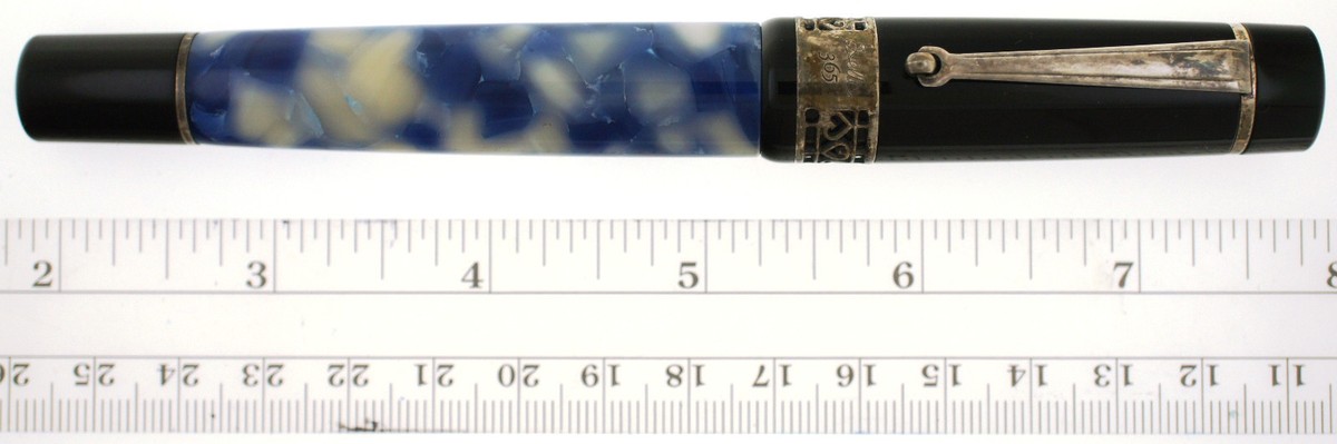 Rare Delta 365 Marbled Blue & White Fountain Pen Millennium 18K