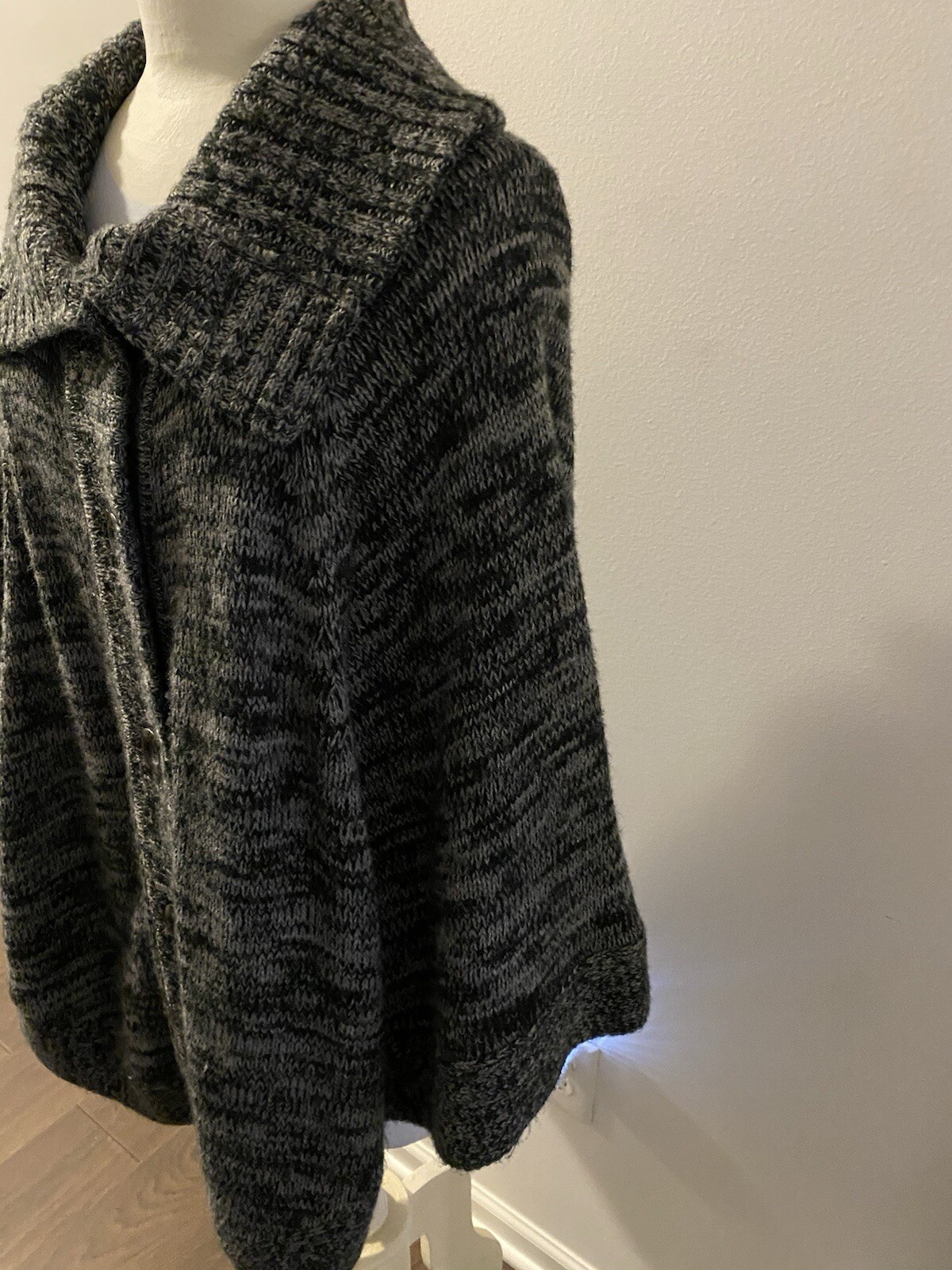 CASLON CAPE BUTTON DOWN MEDIUM/LARGE BLUE Comfy - image 3