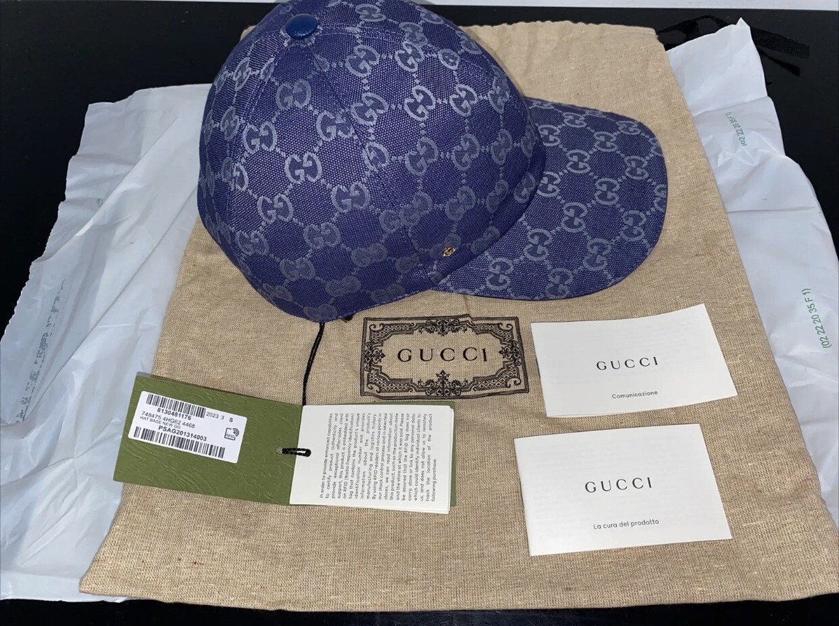 GUCCI GG CANVAS BASEBALL HAT. SIZE SMALL. Item 748475 4HG62 4468