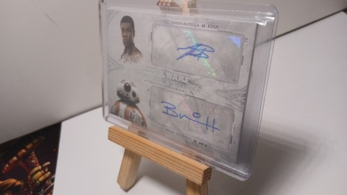 2018 Topps Star Wars Masterwork Dual Auto Boyega as Finn & Herring as BB-8 45/50 - Picture 4 of 5
