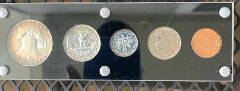 1958 US Mint Silver Proof Set In Vintage Black Acrylic Holder - Image 2 of 4