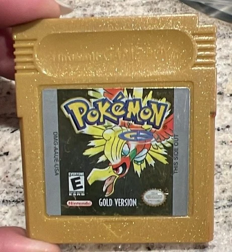 Pokemon Gold Version (Nintendo Game Boy Color, 2000)