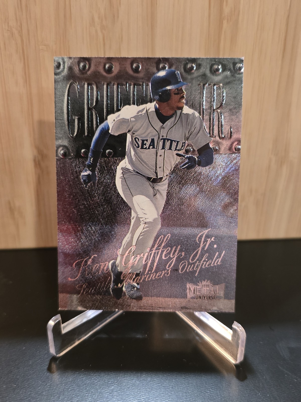 1999 Skybox Metal Universe Ken Griffey Jr. #95 Seattle Mariners