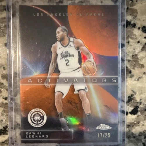 2025 Topps Chrome Kawhi Leonard Base (RAW)