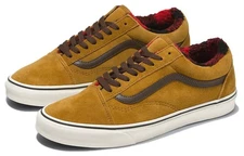 Vans Unisex Vans Old Skool Cozy Hug Shoes Brown