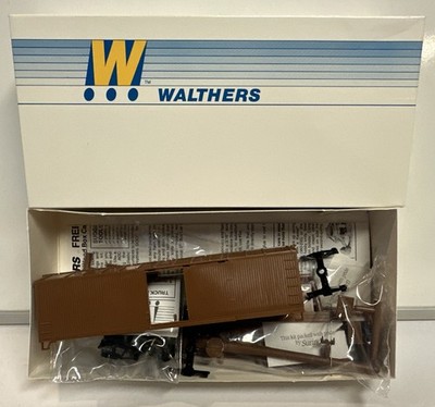 Walthers HO Scale Undecorated 40' DS Wood Box Car Kit #932-2200 | eBay