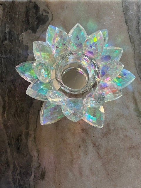 Z Gallerie Crystal Lotus Flower Candle Holder Iridescent Lotus Tea