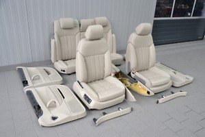 Bentley Flying Spur Sitze Innenausstattung Leder Himmel Seats Interieur