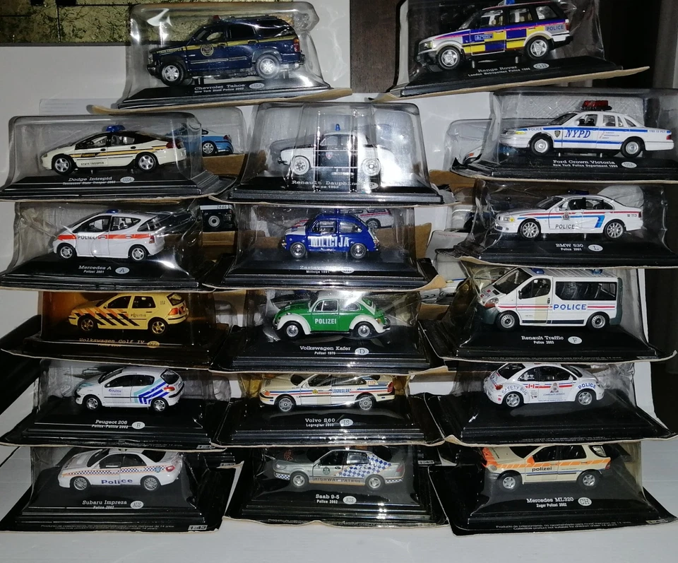 AUTO DELLA POLIZIA DEL MONDO CON FASCICOLO FABBRI EDITORI 1/43 MENU' A TENDINA - Immagine 2 di 2