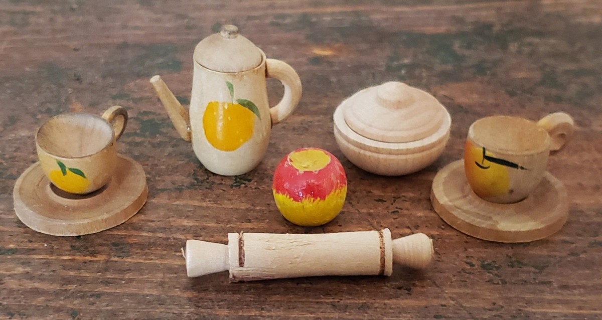 Vintage JAPAN Miniature WOOD APPLE BOX Doll 9PC TEA SET Toy | eBay