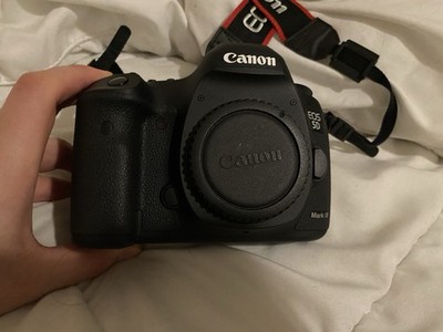 AMAZING OPPORTUNITY - Canon EOS 5D Mark III Digital SLR Camera - Black - Kit  