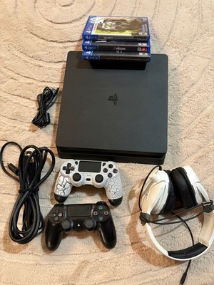 Sony PS4 Slim 1TB CUH-2115B Console Bundle 3 Games 2 Controller Black, WORKS 