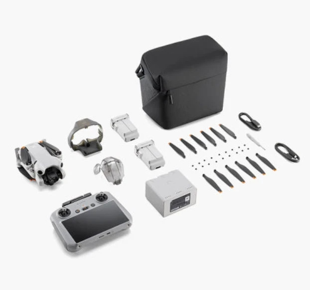 DJI Mini 4 Pro Fly More Combo (DJI RC 2 + 3 Batteries) / US Duty