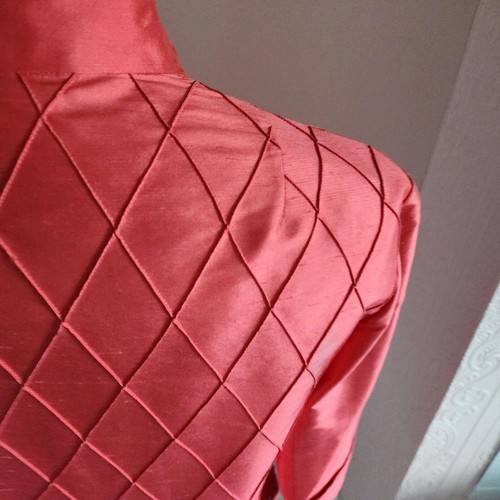 EUC Carlisle 100 % Seide rötlich rosa Bluse Top Knopfleiste makellos 6 HH6 - Bild 5 von 9
