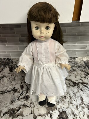 Vintage Efanbee Susie Sunshine Doll 17  1961 Vinyl And Plastic