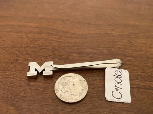 NWT UNIVERSITY OF MICHIGAN BLOCK “M” STAINLESS STEEL TIE CLIP New In Package - Picture 2 of 6
