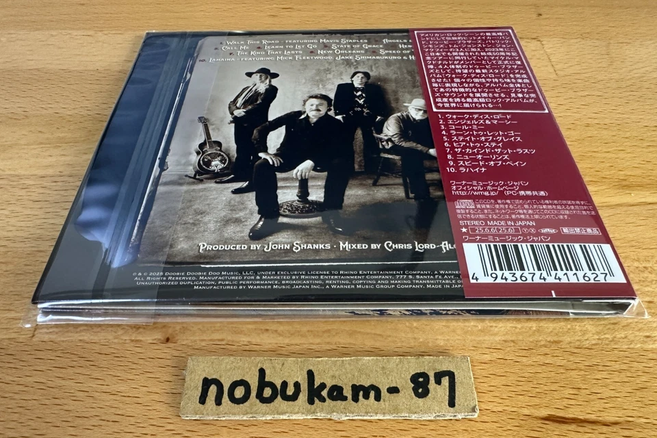 The Doobie Brothers Walk This Road CD + Member Message Photo Card - Image 2 of 4