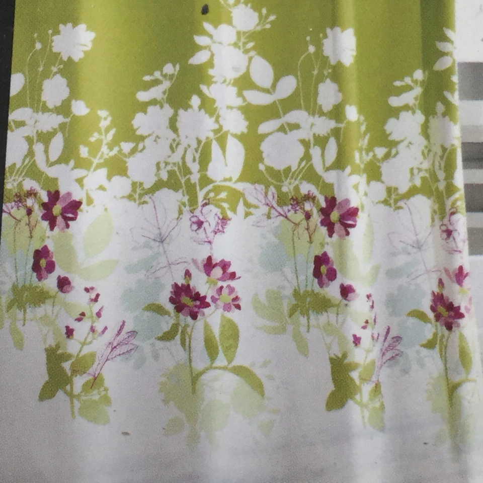 Cortina de Ducha Hillcrest Floral Tela Prado 72" x 72" Verde Oliva Multicolor Foto 4 de 4