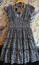 Vintage style black & white ditsy floral occasion dress size 10 (M) Cameo Rose