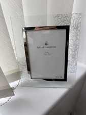 Royal Doulton 'Luna' Glass Photo Frame (for 7" x 5" photos)