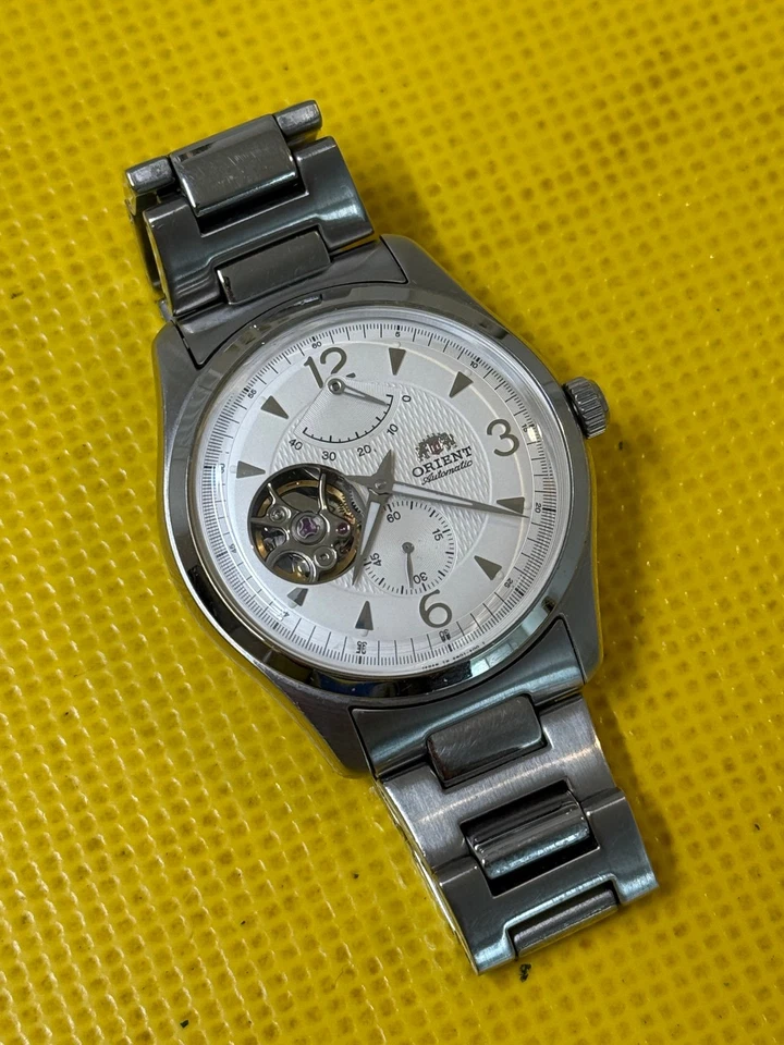 Discontinued Rare Orient Automatic Open Heart Power Reserve Exhibition Watch - image 4 of 4