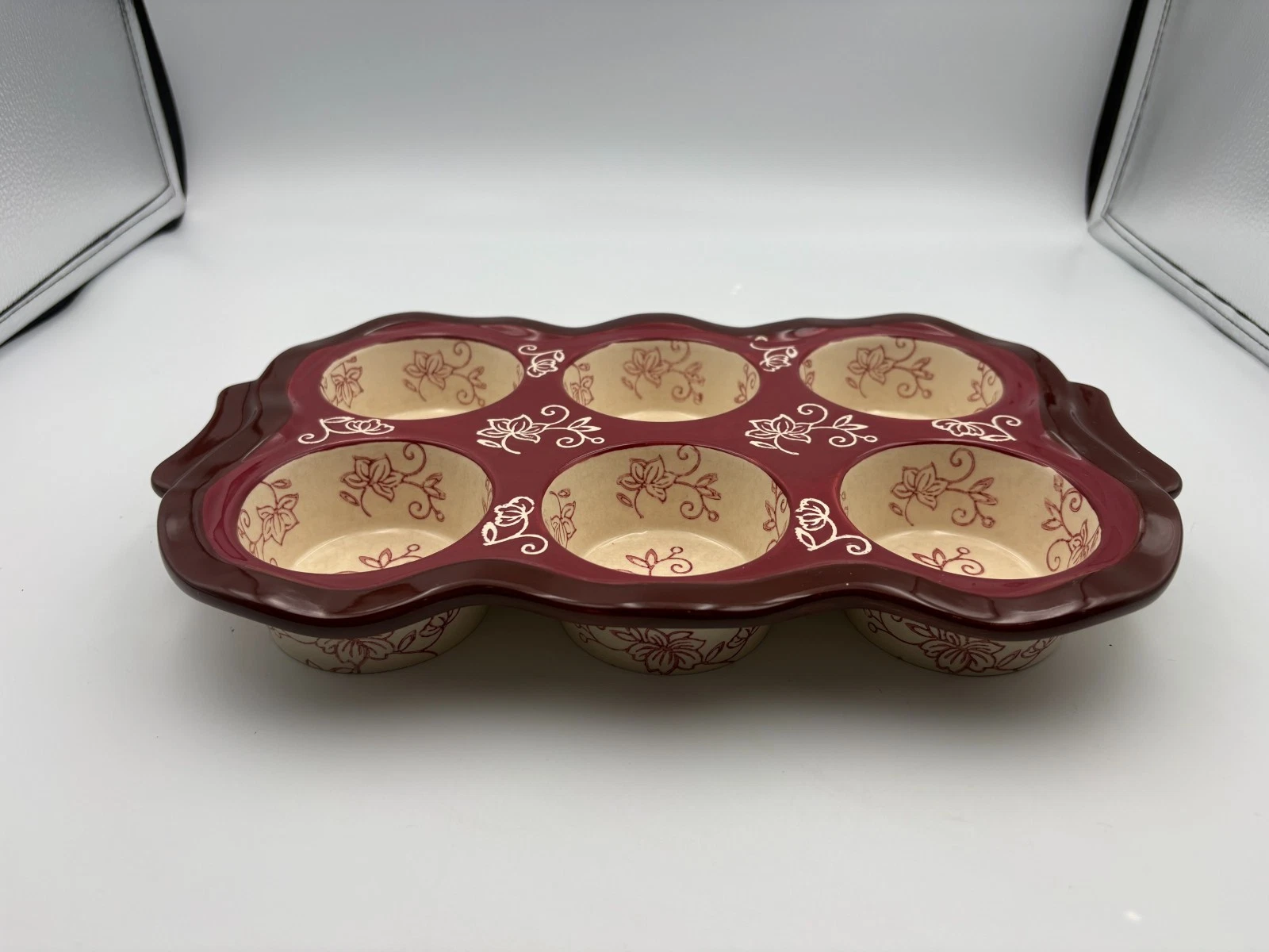 Temptations Floral Lace 6 Cup Muffin Pan