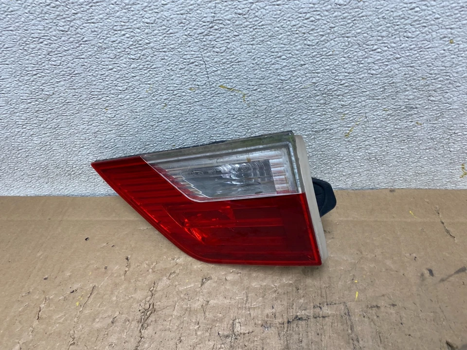 Luz trasera interior para pasajero derecho BMW X3 2007 2008 2009 2010 OEM S1863 DW Foto 2 de 4
