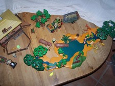 Playmobil Oambati Station 4826 , XXL Wasserstelle + Fahrzeuge