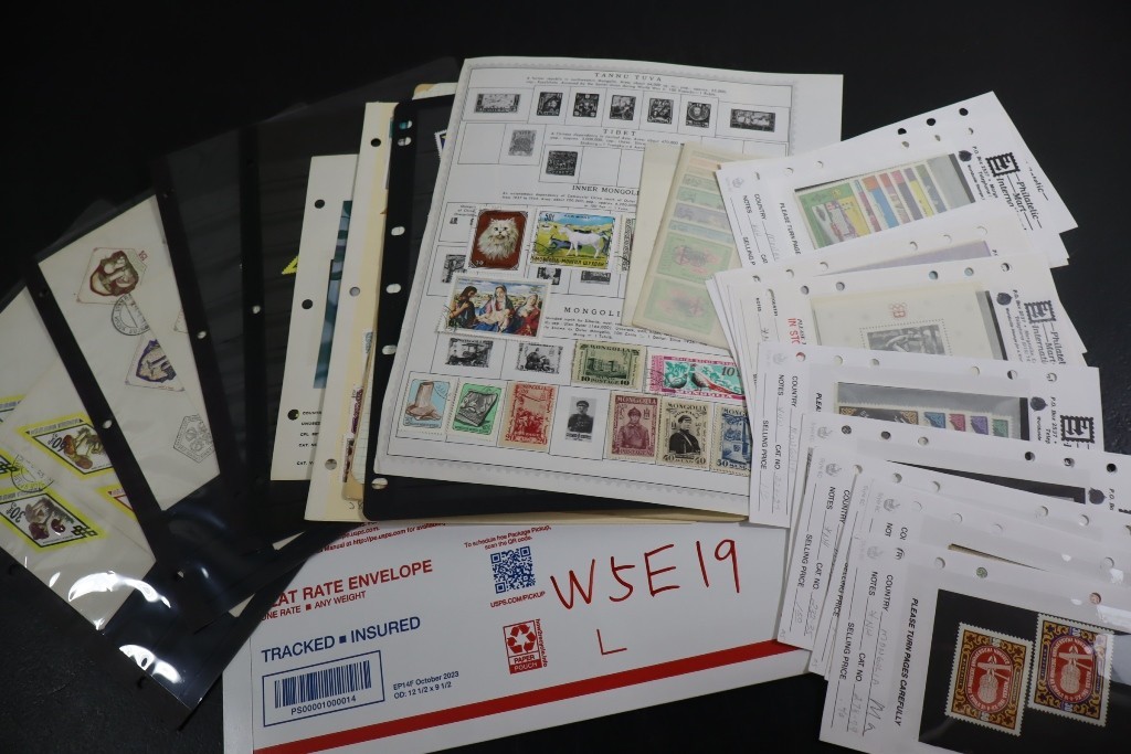 CKStamps : Delightful Mint & Used Asia Mongolia Stamps Collection In Pages