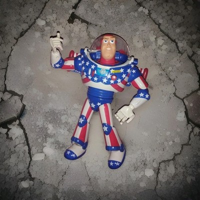 Disney Toy Story & Beyond ''Stars & Stripes'' edition Buzz Lightyear 12  Figure 
