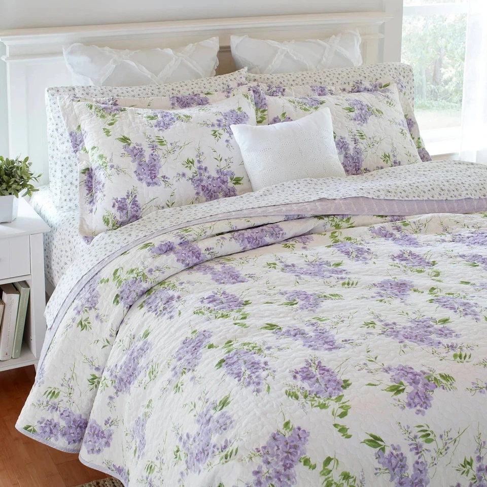 NEW! ~ COZY GARDEN CHIC SOFT PURPLE LILAC LAVENDER GREEN WHITE FLORAL QUILT SET - Image 2 of 4