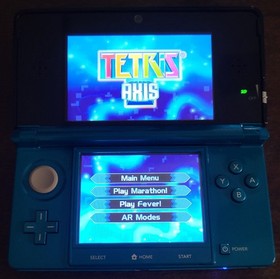 Nintendo 3DS Aqua Blue US Handheld System Game Stylus Universal & Car Charger