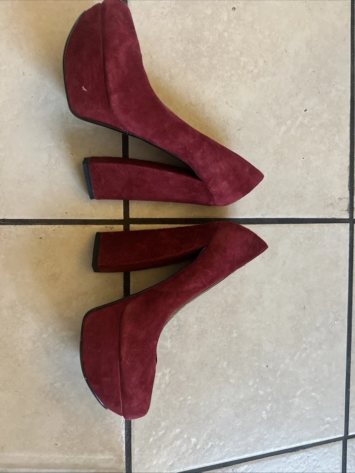 Tacones altos de cuero rojo para mujer talla 37 Foto 3 de 4
