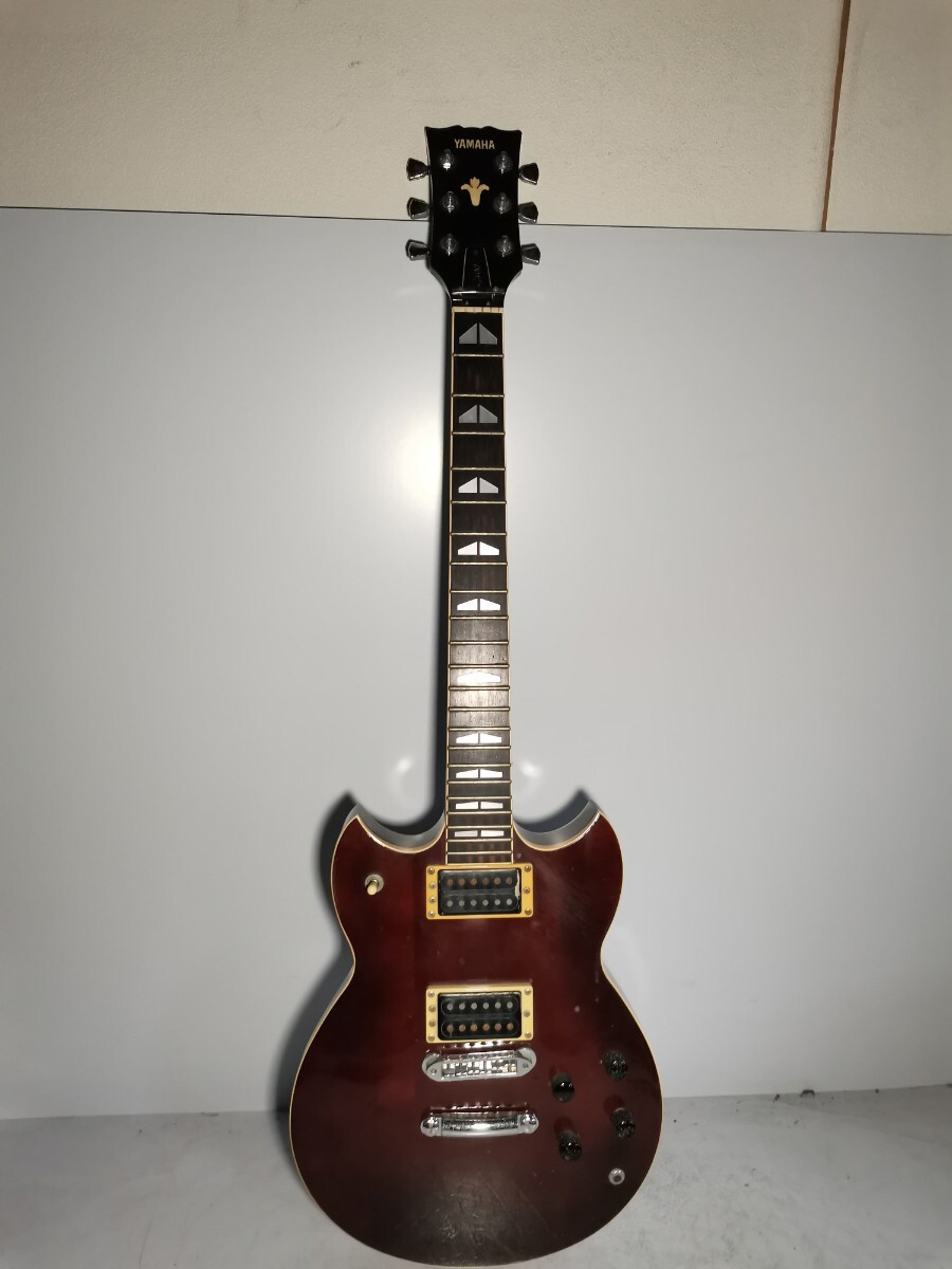 N.hr YAMAHA SG800 Yamaha SG800 Blue Sparkle 1983 – Chicago Music Exchange